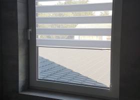 Rolety Dzień-Noc w kasecie z prowadnicami